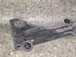 Крепление бампера переднего Audi A6 4A/C4 (1994 - 1997), 4A0807284A