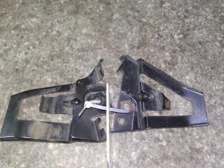 Крепление бампера переднего Toyota Corolla Verso 1 поколение [рестайлинг] 2007