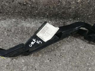 Крепление бампера переднего Volkswagen Golf 5 поколение 2006