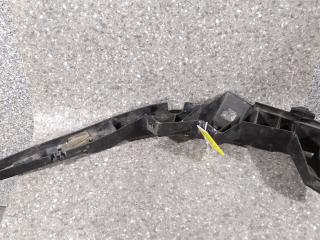 Крепление бампера переднего Volkswagen Passat B5 1999