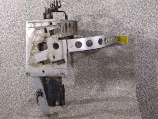 крепление ( кронштейн ) крыла Audi A8 D2/4D (1994 - 1999), 4D0821137AE