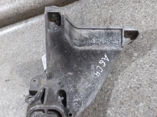 кронштейн двигателя Audi A6 4A/C4 (1994 - 1997), 2.5 л., TDi, 4A0199312