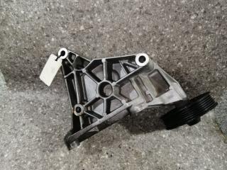 кронштейн компрессора кондиционера Opel Zafira 1 поколение (A) (1999 - 2003), 2.0 л., DTi, 24459840