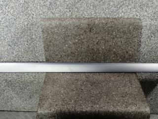 молдинг двери передней правой Mercedes-Benz CLK-Класс W208/A208 [рестайлинг] 1999