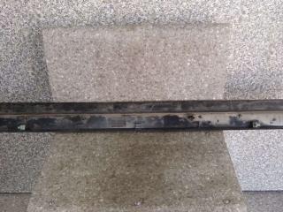 молдинг двери передней левой Volkswagen Passat B5 2001