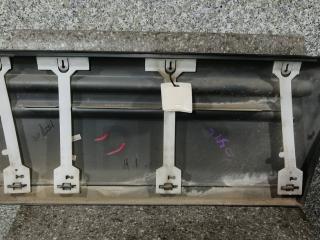 молдинг двери задней правой Jeep Grand Cherokee ZJ 1995