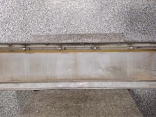 молдинг двери передней левой Mercedes-Benz E-Класс W124 [рестайлинг] 1992