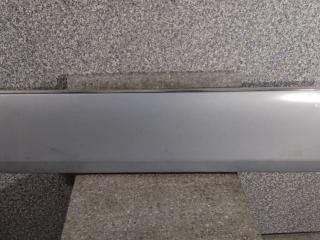 молдинг двери передней левой Mercedes-Benz E-Класс W124 [рестайлинг] 1992