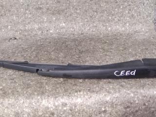 щеткодержатель задний Kia Ceed 1 поколение 2010