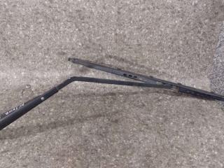 щеткодержатель задний Mitsubishi Space Gear 1 поколение [рестайлинг] 2000