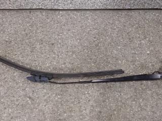 щеткодержатель (поводок стеклоочистителя, дворник) Toyota Avensis 2 поколение (T250) 2005