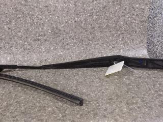 щеткодержатель (поводок стеклоочистителя, дворник) Volkswagen Passat B6 2008