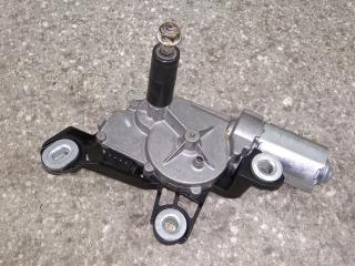 моторчик заднего стеклоочистителя (дворника) Volkswagen Polo 4 поколение [рестайлинг] 2007