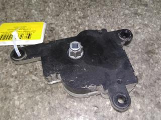 моторчик заслонки печки Chrysler Voyager 3 поколение 1999