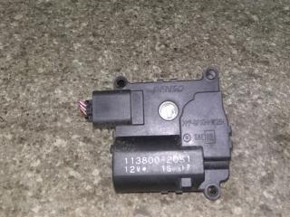 моторчик заслонки печки Toyota Avensis 2 поколение (T250) 2006, 1138002051