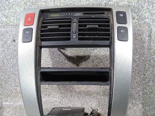 накладка декоративная Hyundai Tucson 1 поколение 2007