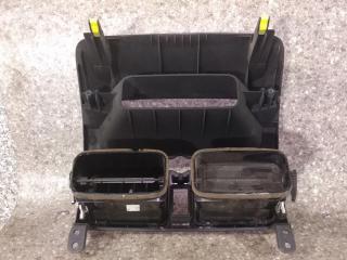 накладка декоративная Toyota Avensis 2 поколение (T250) 2005