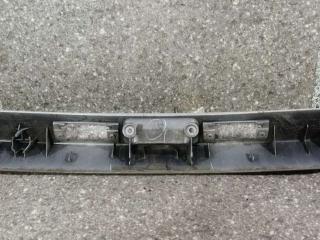 накладка подсветки номера Chrysler Voyager 4 поколение (2001 - 2004)