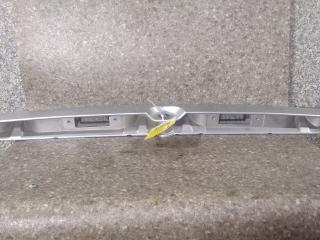 накладка подсветки номера Opel Zafira 1 поколение (A) 2002