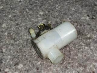 насос (моторчик) омывателя стекла Honda Civic 6 поколение (EJ/EK/EM) [рестайлинг] EJ6 1998