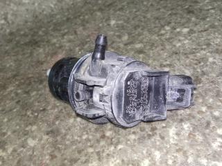 насос (моторчик) омывателя стекла Lexus RX 2 поколение 2006