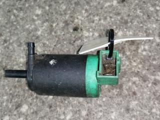 насос (моторчик) омывателя стекла Nissan Terrano R20 [рестайлинг] 1996