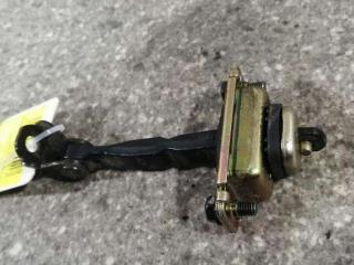 ограничитель открывания двери Chevrolet Lacetti 1 поколение 2007