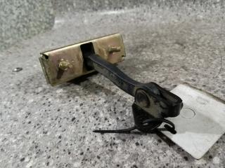 ограничитель открывания двери Chrysler Voyager 4 поколение [рестайлинг] 2005