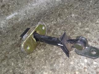 ограничитель открывания двери Daewoo Matiz M150 [рестайлинг] 2003