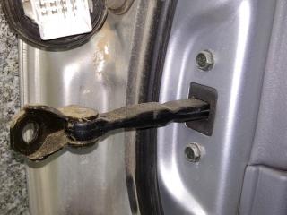 ограничитель открывания двери Daewoo Nubira J200 2006