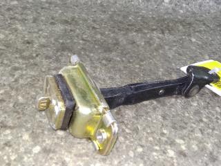 ограничитель открывания двери Hyundai Elantra XD [рестайлинг] 2003