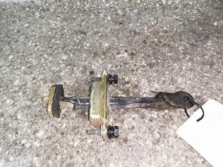 ограничитель открывания двери Hyundai Terracan 1 поколение 2004