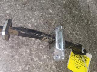 ограничитель открывания двери Kia Sportage 2 поколение 2007