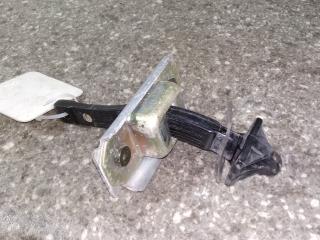 ограничитель открывания двери Mazda 323 BJ 2001