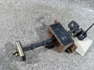 ограничитель открывания двери Mercedes-Benz C-Класс W203/S203/CL203 [рестайлинг] 2004, A2037200116