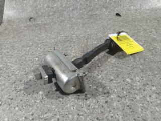 ограничитель открывания двери Opel Corsa D 2010