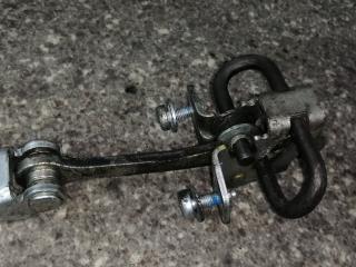 ограничитель открывания двери Opel Zafira 1 поколение (A) 2002