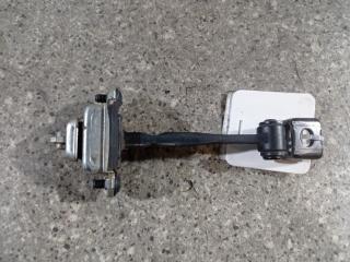 ограничитель открывания двери Skoda Octavia 2 поколение (A5) 2007