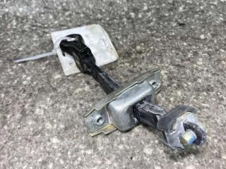 ограничитель открывания двери Toyota Avensis Verso 1 поколение [рестайлинг] 2005