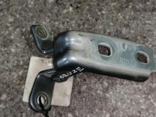 петля двери Chevrolet Cruze 1 поколение 2012