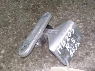 петля двери Mercedes-Benz C-Класс W203/S203/CL203 2002