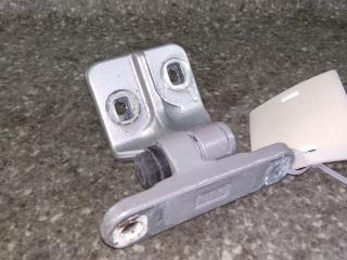 петля двери Mercedes-Benz C-Класс W203/S203/CL203 2002