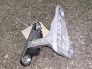 петля двери Mercedes-Benz S-Класс W220 2000