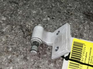 петля двери Mercedes-Benz Sprinter 1 поколение (W901-905) 2000