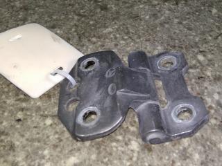 петля двери Mercedes-Benz E-Класс W124 [рестайлинг] 1990