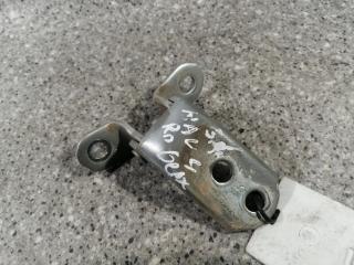 петля двери Toyota RAV4 2 поколение (XA20) 2003