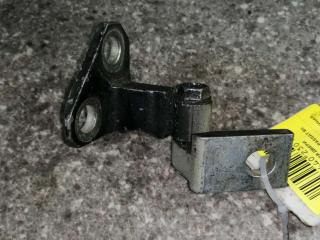 петля двери Volkswagen Passat B6 2008