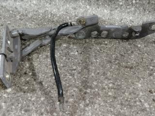 петля капота правая BMW 5 серия E39 2000