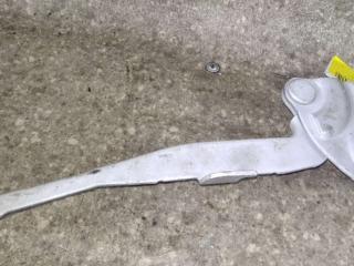 петля капота левая Hyundai Getz 1 поколение [рестайлинг] 2006