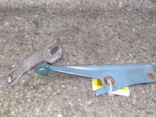 петля капота правая Mitsubishi Colt 5 поколение (CJO) 1997